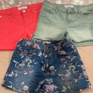 Girls Shorts Bottom 🌼🛍 Size 14